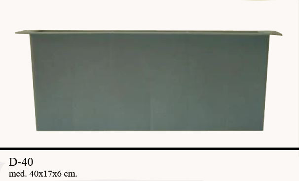 D-40: 40x17x6 cm.