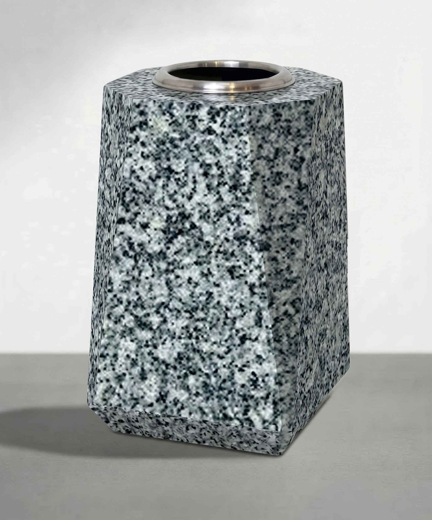 Jarrón de Granito para Cementerio con Chaflanes de 22, 27 y 31 cm