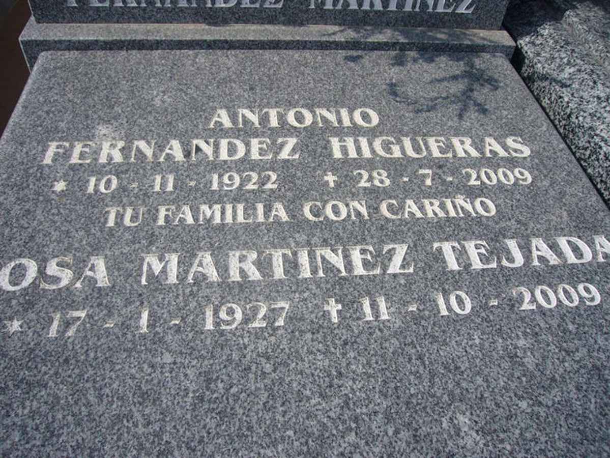 Inscripción en Letras Romanas Grabadas Arenadas para Sepulturas | Madrid | Memorial Spain