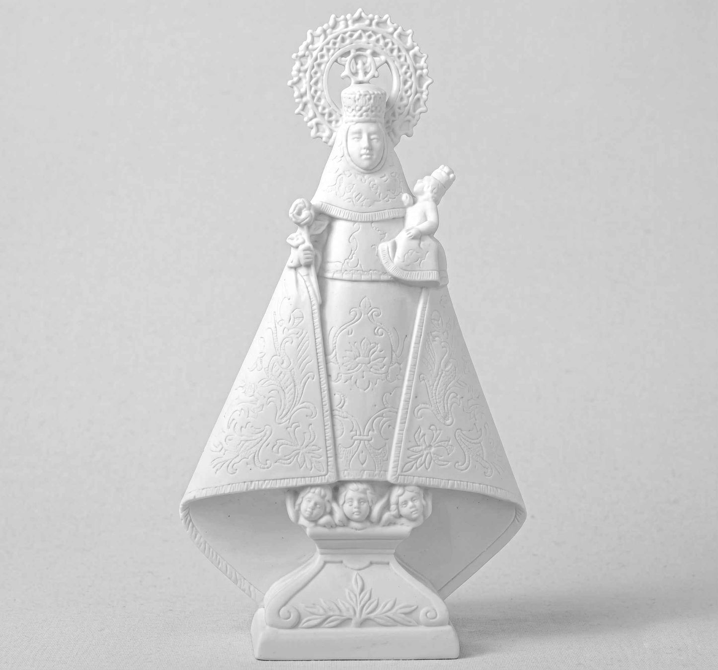 Virgen de Covadonga en Marmolina de 31 cm Lápidas