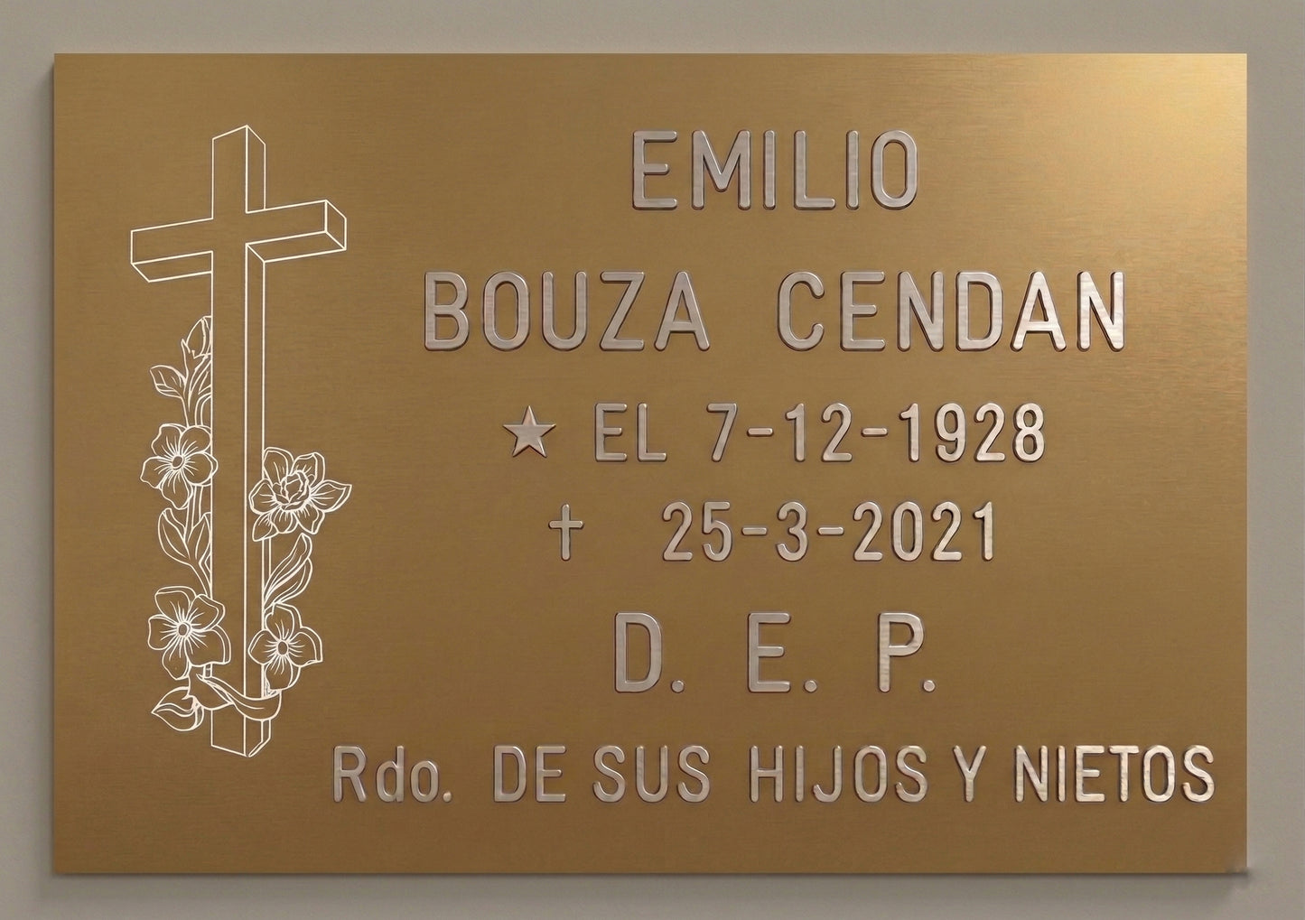 Placas de aluminio cruz rosas con acabados premium aluminio dorado brillo