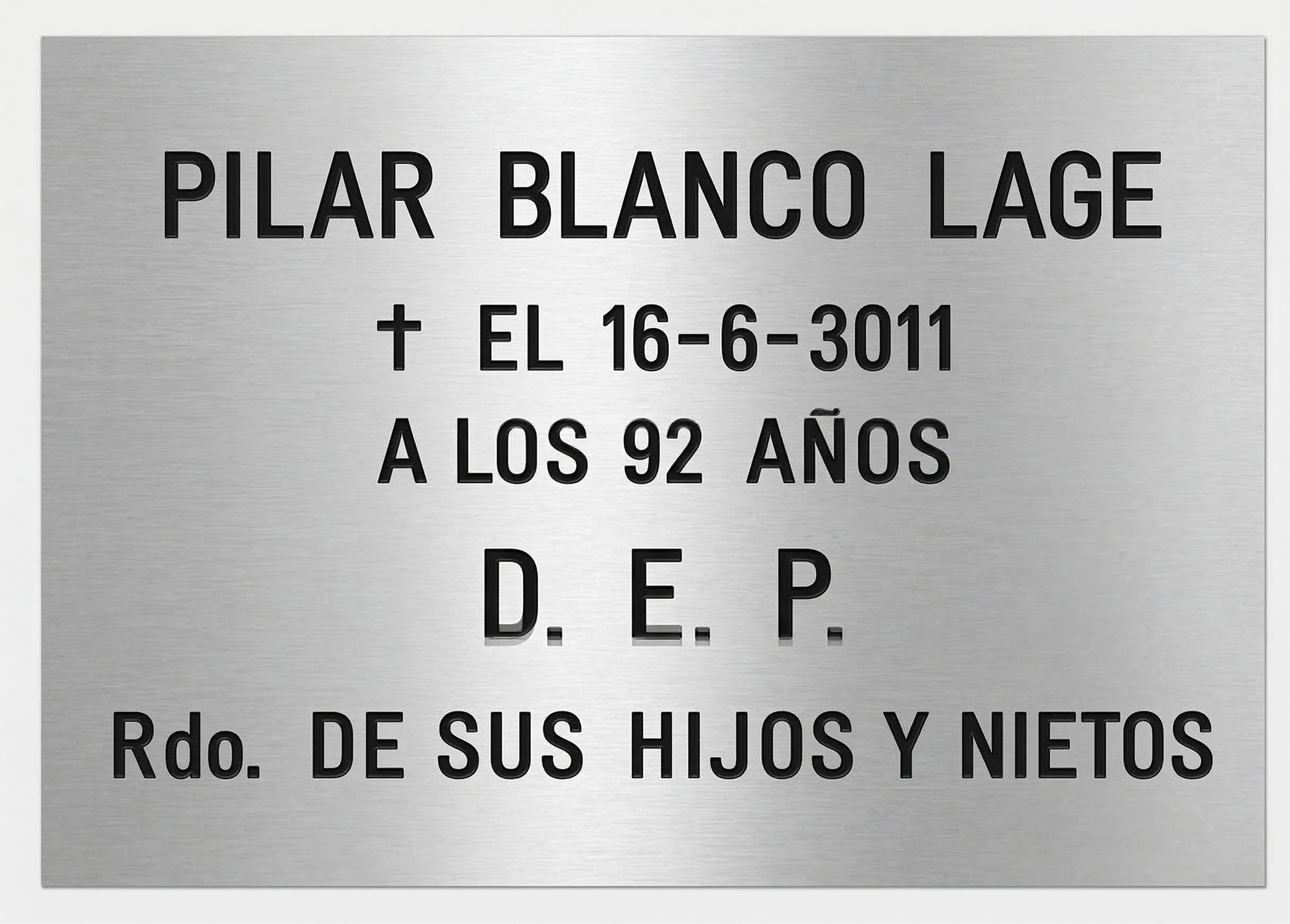 Placas de aluminio con acabados premium  Grabado profesional