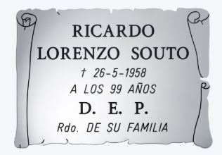 Placas Modelo Pergamino 1 en acero inoxidable brillo con grabación personalizada. Medidas 15x10, 18x12, 24x12, 25x15 y 30x20 cm. Entrega en 7–10 días. info@memorialspain.com.