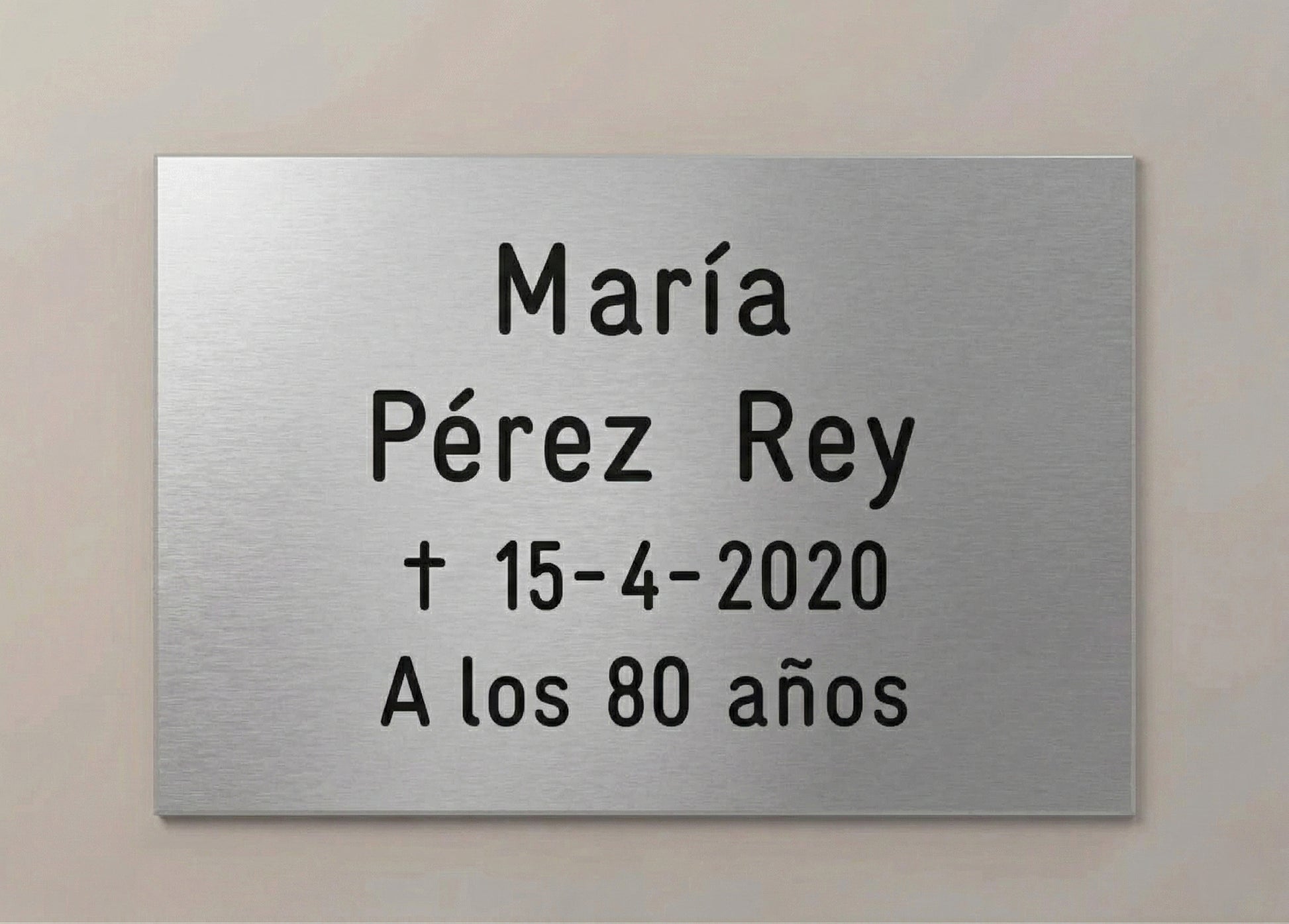 Placas de aluminio de 12x8 cm con acabados premium  aluminio brillo