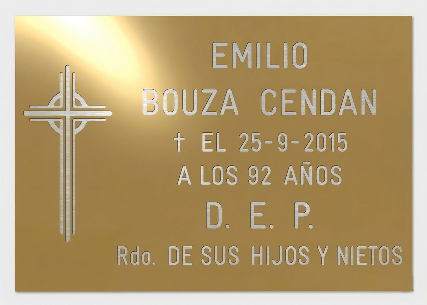 Placas de aluminio dorado brillo con CRUZ CELTA acabados premium 