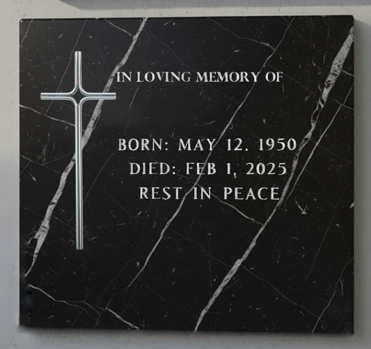 La cruz funeraria AI 2313 está elaborada en acero inoxidable de alta calidad, un material resistente, duradero y especialmente indicado para su uso en exteriores