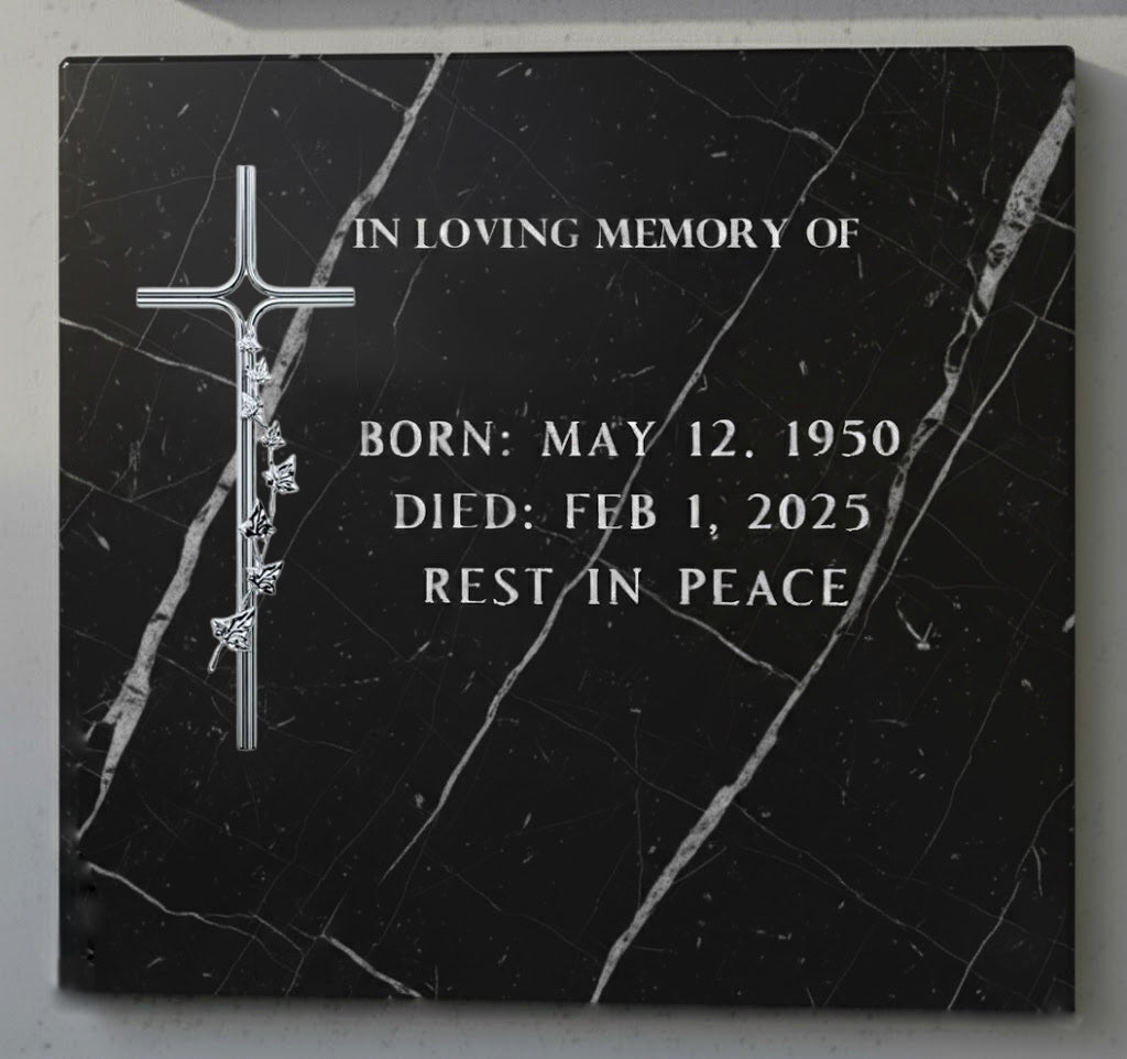 La cruz para decoración de lápidas modelo AI 2312 está fabricada en acero inoxidable, un material de gran resistencia y durabilidad ideal para su uso en exteriore