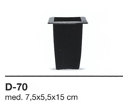 D-70 16x7,5x6 cm.