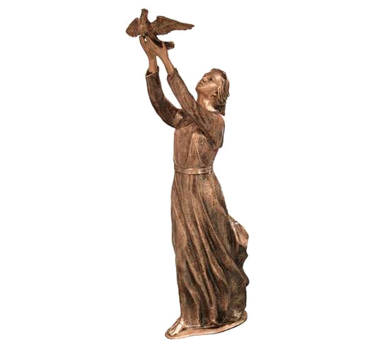 Imagen de Joven con Paloma en bronce de 148 cm. Escultura artística de gran formato para panteones y mausoleos. Símbolo de paz eterna y libertad del espíritu.