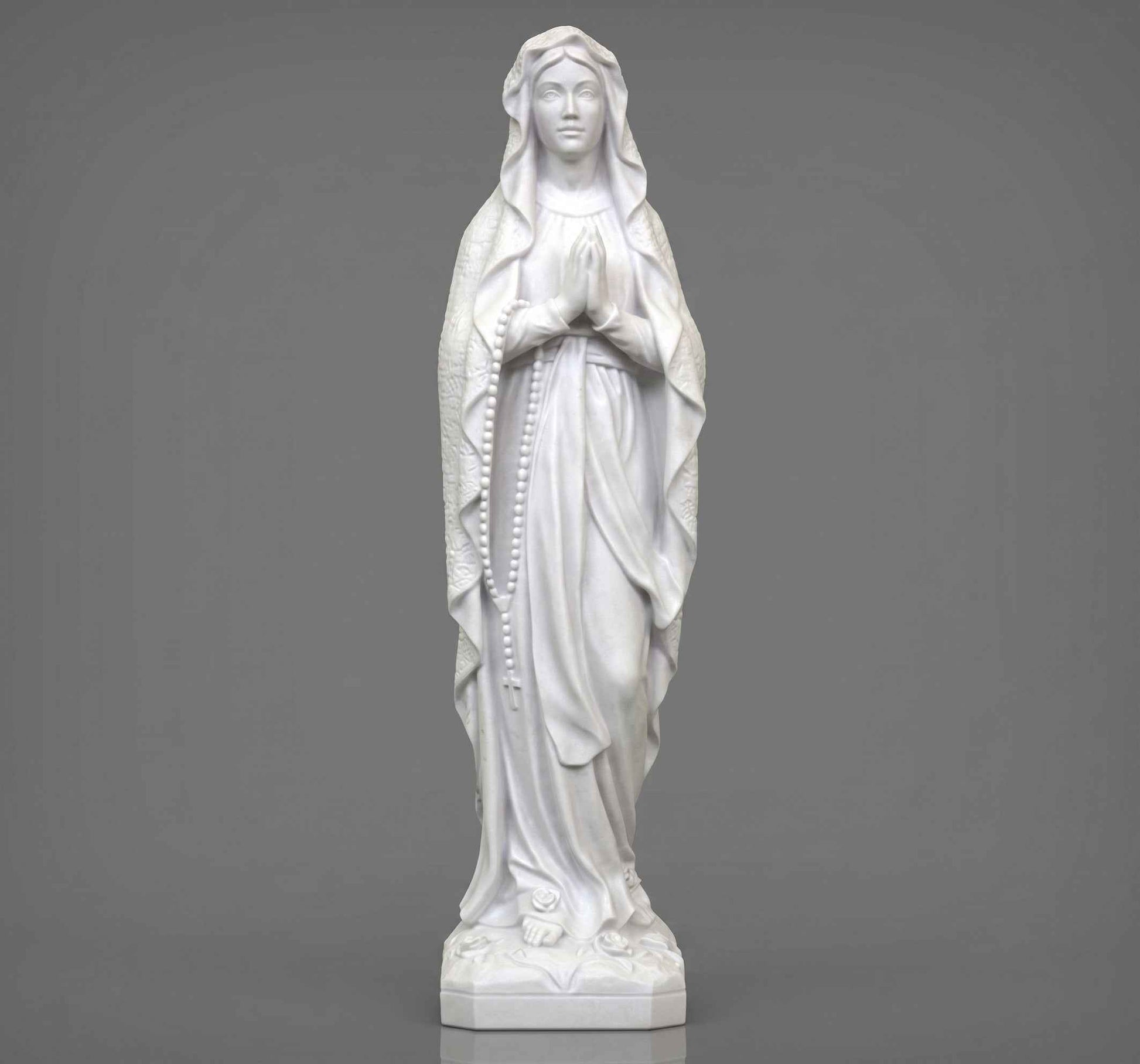 Escultura de la Virgen de Lourdes en Marmolina de 105 cm