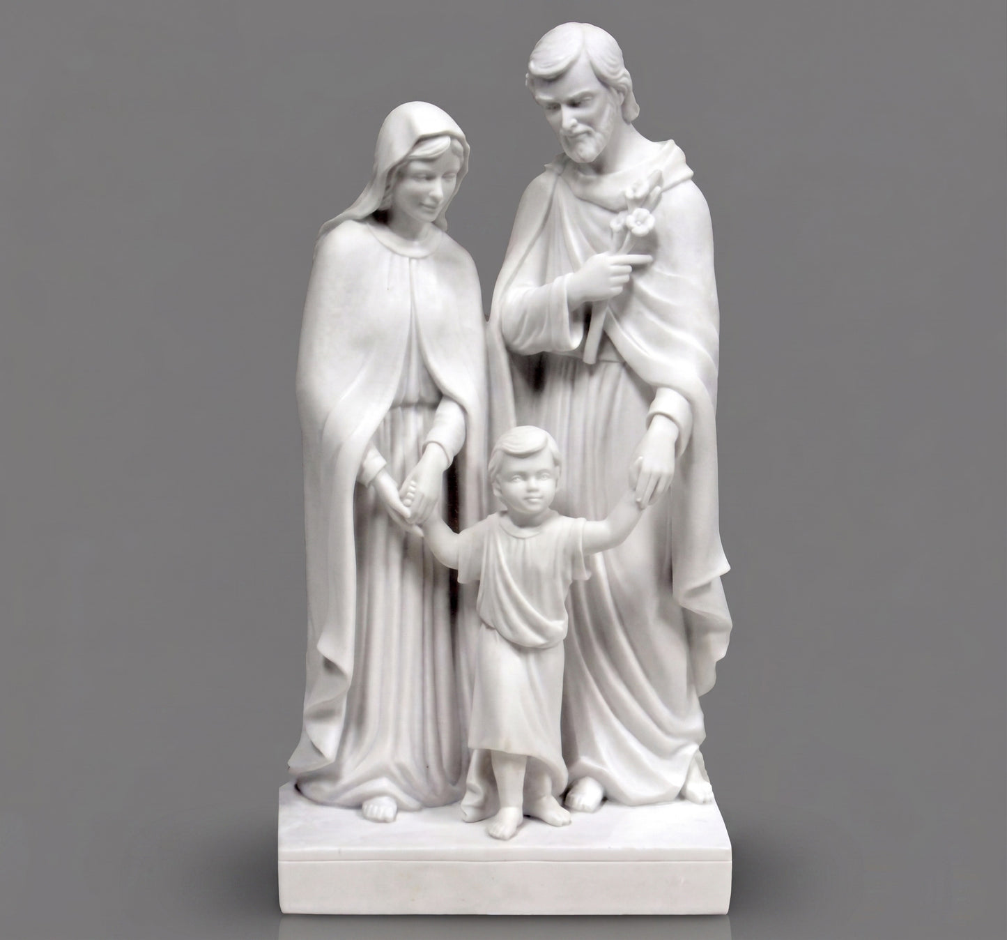 Escultura de La Sagrada Familia (50 cm) en mármol sintético, modelo MR 7362. Arte sacro detallado y resistente para interiores. Calidad artesanal. ¡Pídela aquí!