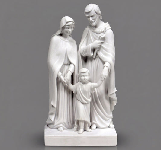 Escultura de La Sagrada Familia (50 cm) en mármol sintético, modelo MR 7362. Arte sacro detallado y resistente para interiores. Calidad artesanal. ¡Pídela aquí!