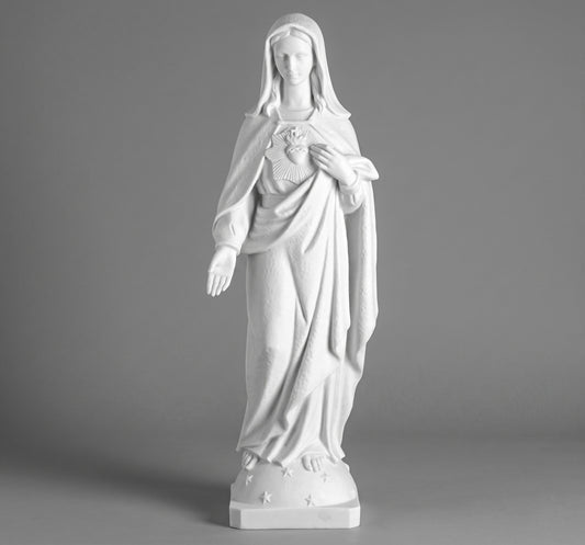 Majestic escultura del Sagrado Corazón de María (84 cm). Fabricada en mármol sintético de gran detalle y durabilidad. Perfecta para iglesias u hogares. ¡Ver más!