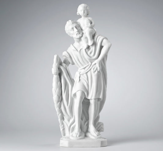 Imagen religiosa de San Cristóbal en mármol sintético modelo MR 6394, diseñada para la decoración de lápidas, nichos y frentes de panteón con alta resistencia a la intemperie.