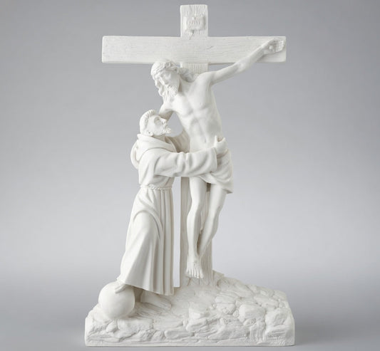 Imagen religiosa de San Francisco de Asís en mármol sintético modelo MR 6082, diseñada para la decoración de lápidas, nichos y frentes de panteón con alta resistencia a la intemperie.