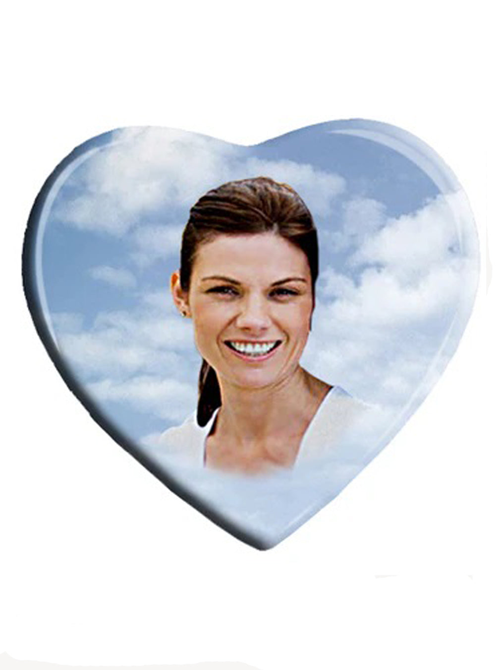 Fotografía en corazón de porcelana con impresión digital de alta calidad. Imagen personalizada resistente al exterior, ideal para lápidas y columbarios. Memorial Spain · Envíos a toda España.