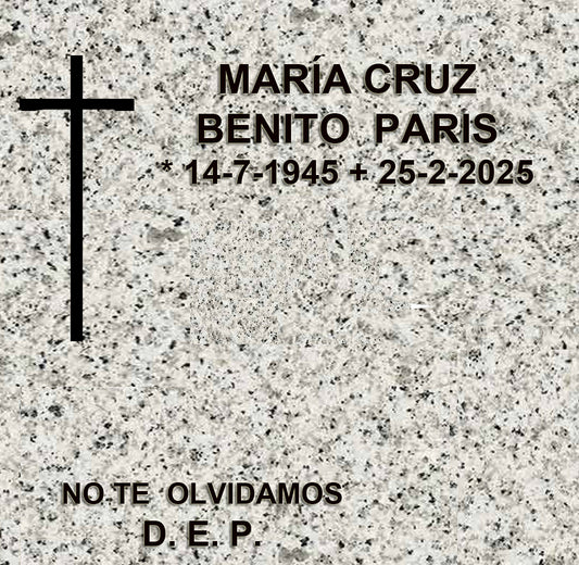 Decoración de lápida de columbario  en Madrid con cruz e inscripción grabada. Trabajo profesional de marmolista, acabado duradero y adaptación a normativas de cementerio. Memorial Spain.