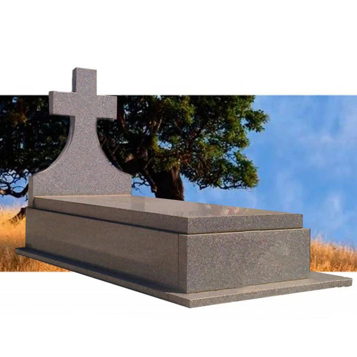 Lápida en granito Gris Quintana tipo A de 12 cm, fabricada a medida para sepultura. Diseño sólido y servicio profesional en Madrid.