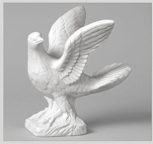 La Paloma MR 6581 está elaborada en mármol sintético de alta calidad y diseñada especialmente para la decoración de lápidas y monumentos funerarios. 