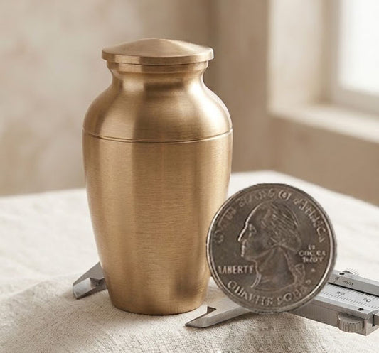 Relicario de bronce modelo UR 3683 para cenizas, con diseño solemne y compacto de alta calidad para el recuerdo de seres queridos