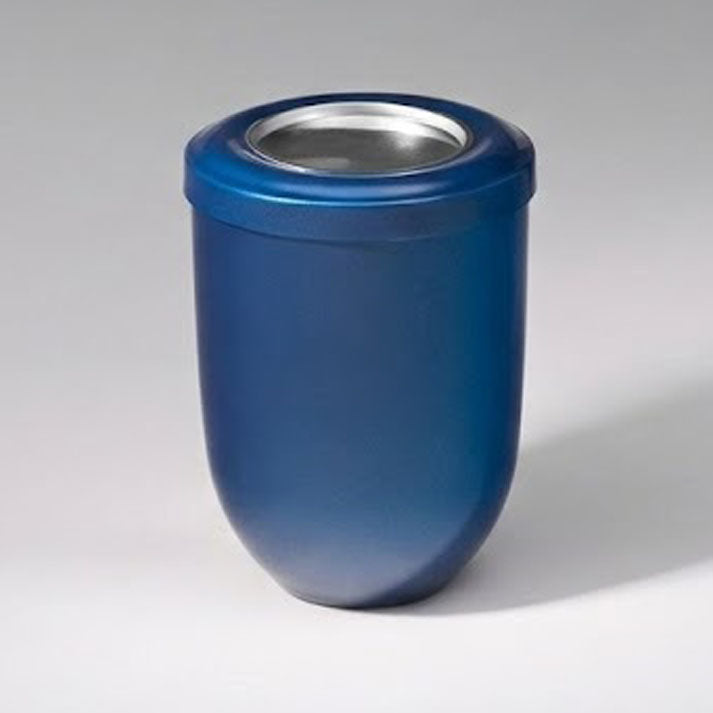 Urna ecológica UR 24820 de Heiso GmbH en PVC reciclado azul metalizado con doble cierre de seguridad, la opción más económica y sostenible.