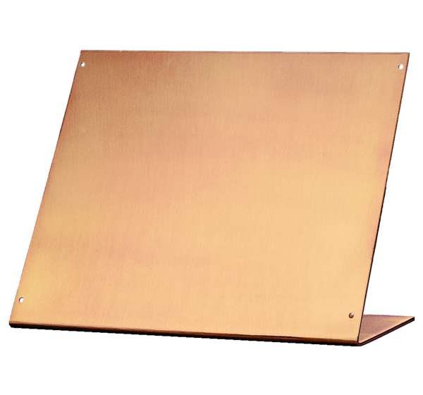 El atril de latón es la solución ideal para placas de homenaje, monumentos o señalética decorativa que requiera un acabado metálico refinado y profesional.