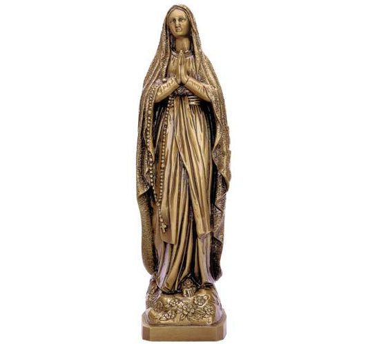 Imagen de la Virgen de Lourdes en bronce de 40 cm. Escultura de alta calidad para decoración de lápidas y sepulturas. Resistente al clima y con acabado artístico.